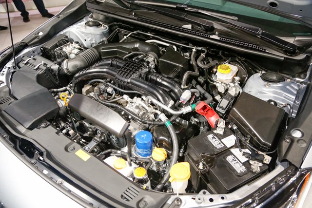 2017-Subaru-Impreza-5-Door-engine.jpg