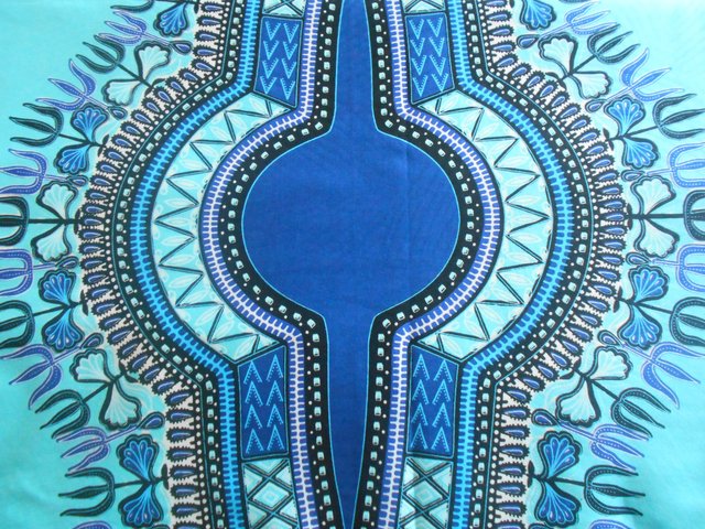 tissus-habillement-dashiki-veritable-coupon-tissu-wax-8343560-dscn9231-jpg-eaa2a7-259b6_big.jpg