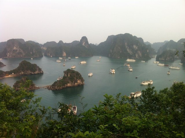 halong bay 5.jpg