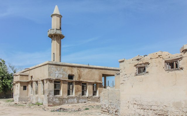 mosque-ghost-town.jpg