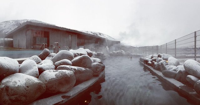 Snow capped at Laugarvatn Fontana