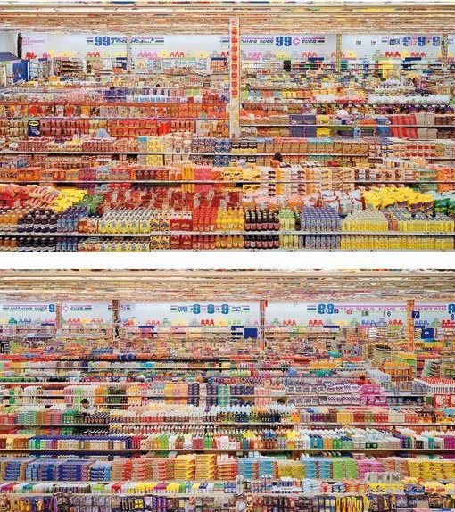 Andreas-Gursky-99-Cent-II-Diptychon-01 7.jpg