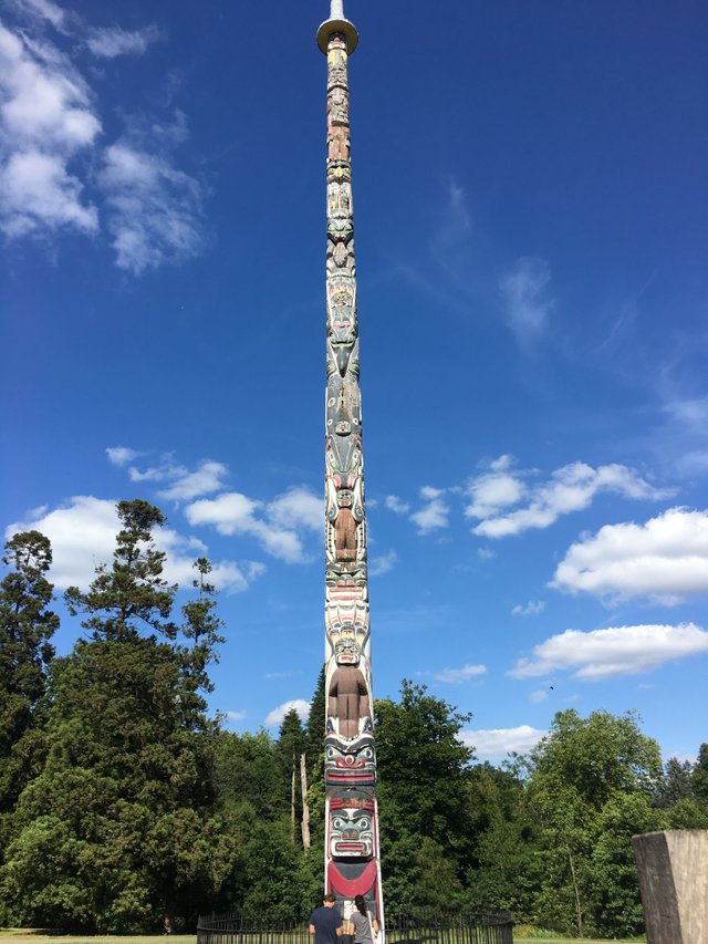 Totam Pole.jpg