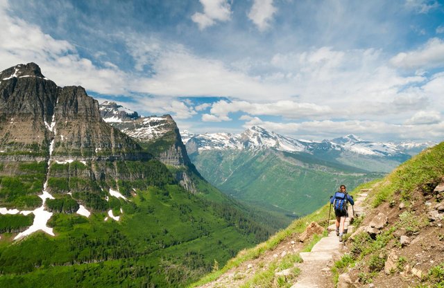 glacier-national-park-hike.adapt.1900.1.jpg