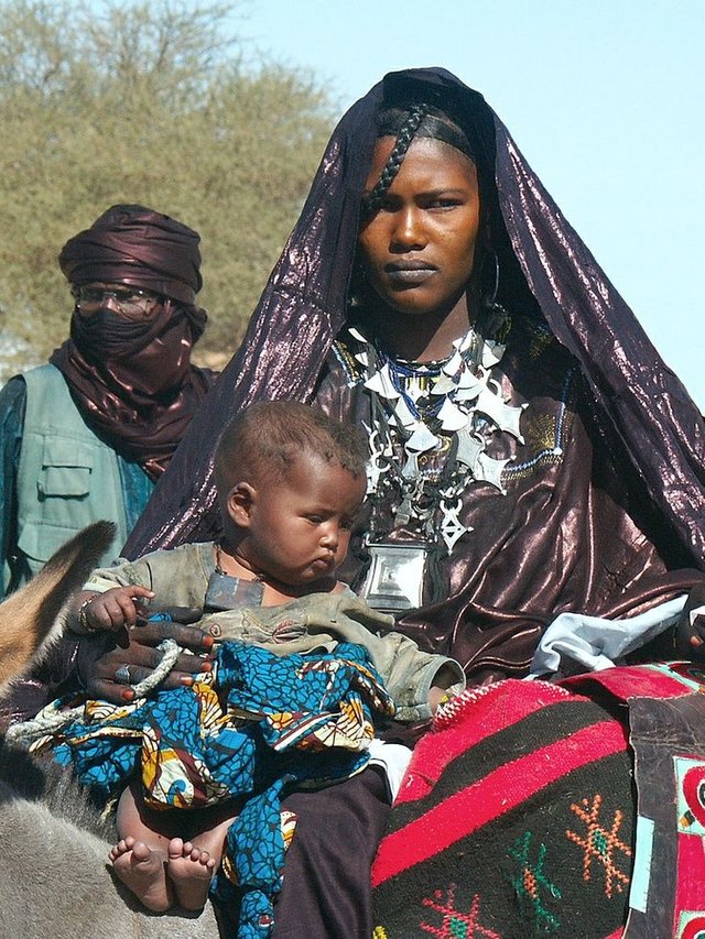 9fbeb7b14bdd2f3b4e5281bac8c803f5--tuareg-people-african-culture.jpg