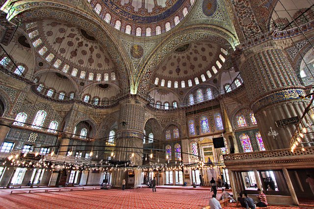Turkey-Istanbul-Blue-Mosque-Interior3-L.jpg
