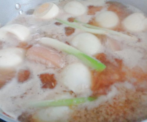 1421482918-thit-kho-tau-5.jpg