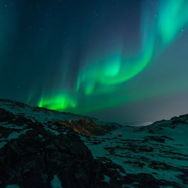 northern-lights-984120_960_720.jpg