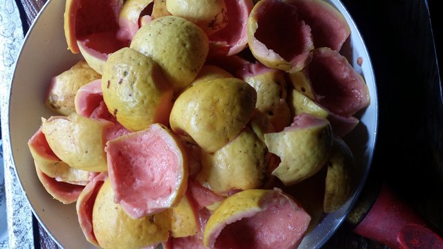 CoredGuavas.jpg