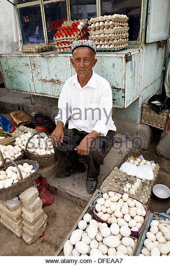 shop-in-old-town-kashgar-xinjiang-china-dfeaa7.jpg