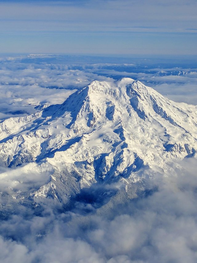 Mt. Rainier from above.jpg