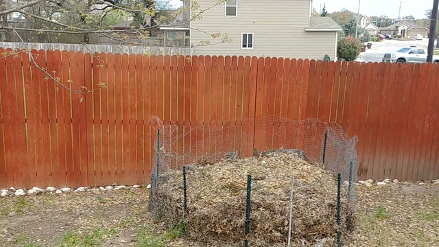 compost bin.png