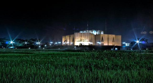 Evening after rain National Parliament House.png