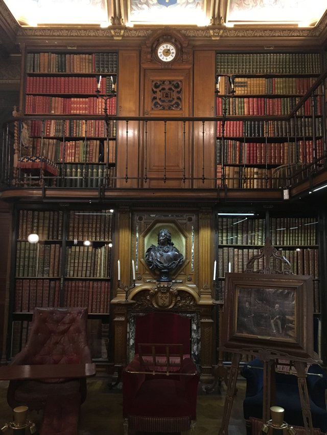 11.Chantilly.JPG