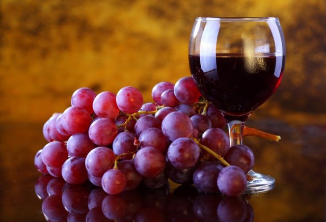 Resveratrol-s-role-in-eye-protection-implied-as-metabolites-cross-blood-barriers_wrbm_large.jpg