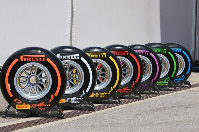 Pirelli-02.jpg