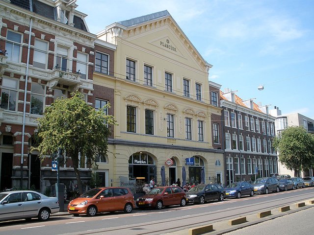 Verzetsmuseum-Amsterdam.jpg