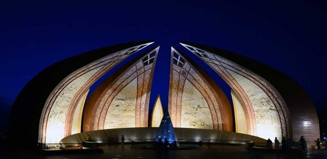 Pakistan_Monument_Islamabad.jpg