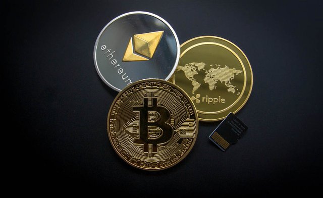 kryptowaehrungen-bitcoin-etherum-ripple-pixabay-3085139_1920[1].jpg