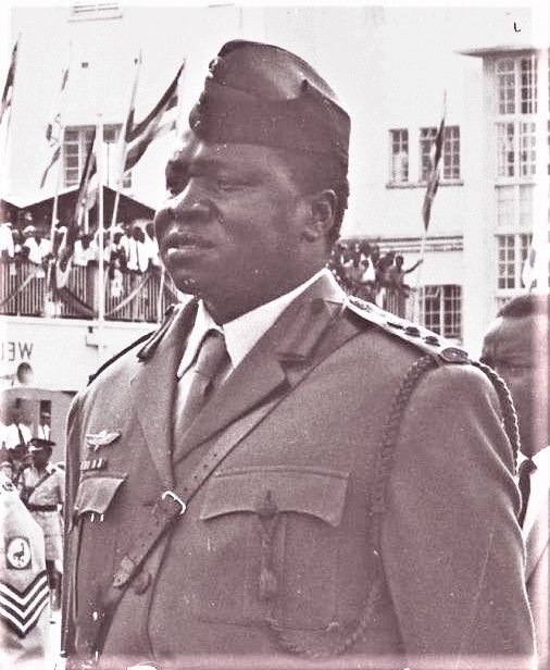 Idi_Amin_-_Entebbe_1966-06-12.jpg