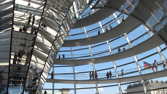berlin-3121302_1920.jpg