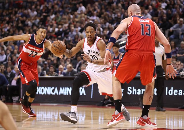 648267902-washington-wizards-v-toronto-raptors.jpg.jpg