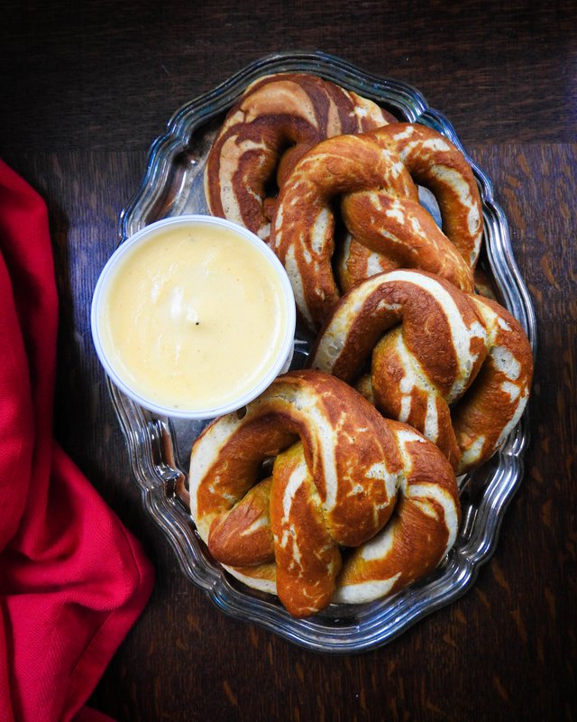 Soft Pretzels with Cheddar Cheese Sauce — Steemit