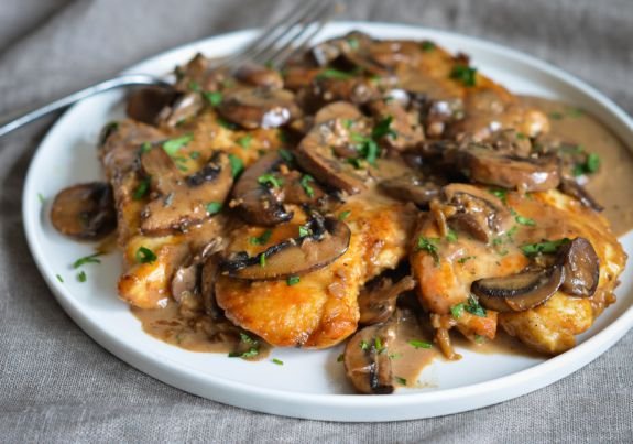 Chicken-Marsala-575x403.jpg