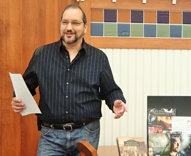 thumbnail_book signing Kendallville Library 2.jpg