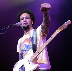 242px-Ben_Harper_FIJM_2003.jpg