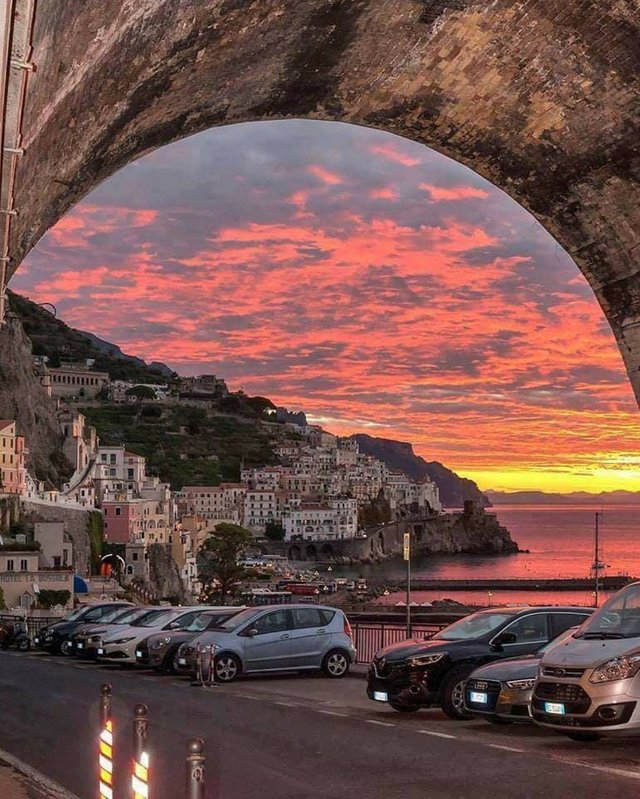 Amalfi, Italia.jpg