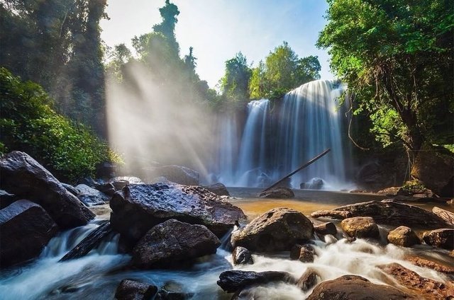 phnom-kulen-waterfall.jpg