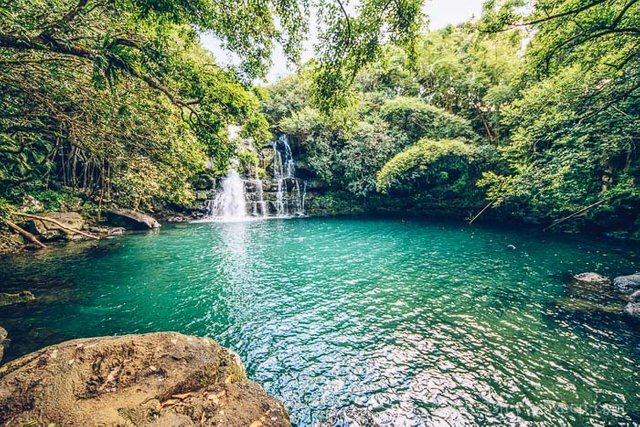 Eau-Bleue-Mauritius-waterfall-4-landscape.jpg