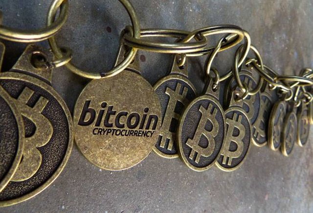 bitcoin660_051917051013_090717074632.jpg