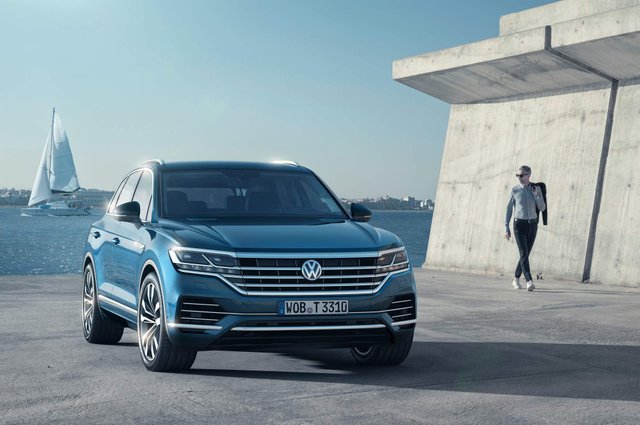 2018-VW-Touareg-15-2667.jpeg