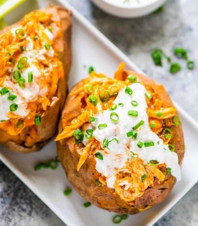 Slow-Cooker-Buffalo-Chicken-Sweet-Potatoes-500x749@2x.jpg