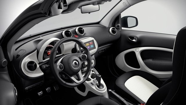 smart fortwo 2017 i.jpg