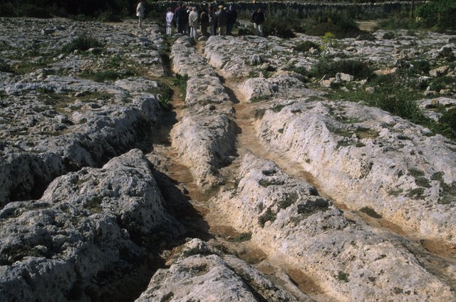 Malta - The Clapham Junction Cart Ruts I.jpg