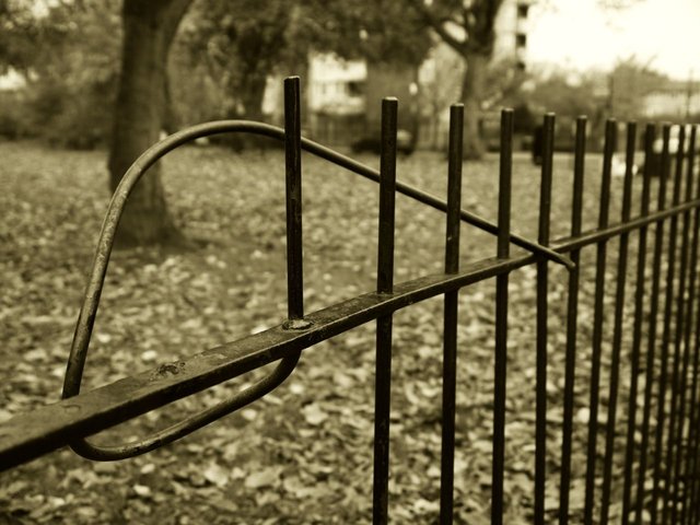 12601946926 - bent railing london fields fence richmond road.jpg