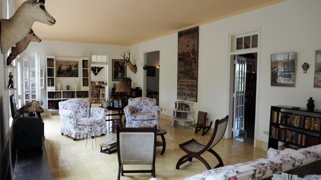 03 Room Finca Vigia  Hemingway.JPG