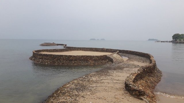 Bai Lan Beach
