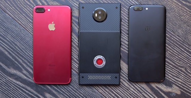 red-hydrogen-phone.png