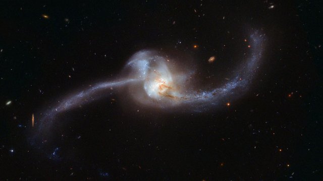 Two-Galaxies-Become-One-NGC-2623.jpg