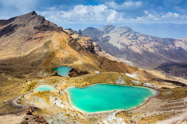 new-zealand-north-island-tongariro-national-park.jpg