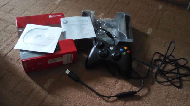 XBOX_ControllerPic2.jpg