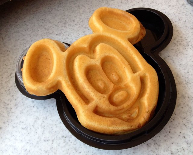 hong-kong-disneyland-pancakes1.jpg