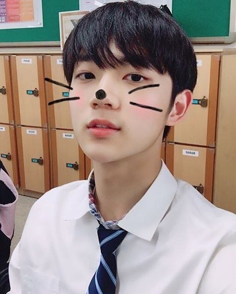 Hyungseob (13).jpg