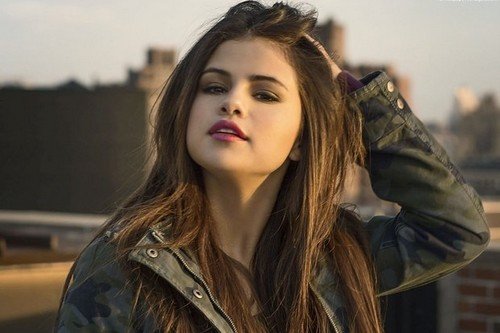 Selena-Gomez-Most-Beautiful-Woman-2016.jpg