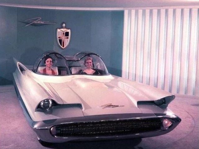Rejected 1955 Lincoln Futura prototype, which became the Batmobile in 1966..jpg