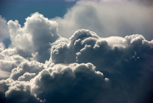 nubes-tormenta-cumulonimbos-formas-densidad-lluvia-Fondos-de-Pantalla-HD-professor-falken.com_.jpg